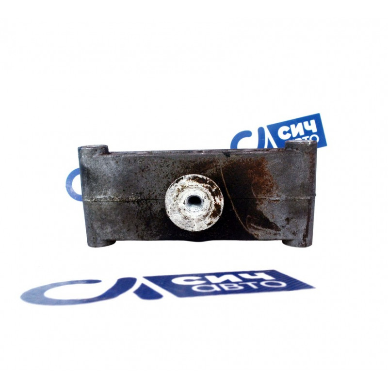 Кронштейн нижнего обводного ролика (обманка) MB Sprinter W906 ОМ646- OM651 А6112300342