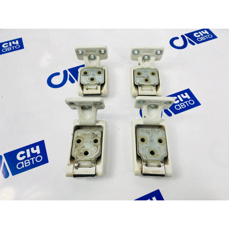 Петля задней двери 180° (комплект) MB Sprinter W906 2006-2018