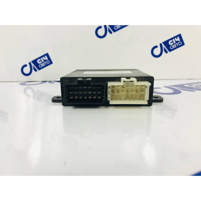 Блок управления парктроником MB Sprinter W906 2006-2018