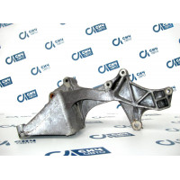 Кронштейн крепления ГУРа 074145169F Volkswagen LT 2,5 ТDI с 1996 г. по 2006 г.