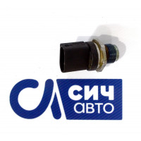 Датчик давления топлива (в рейке) MB Sprinter W906 OM646 2006-2009 0281002504