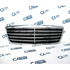 Решетка радиатора (рестайлинг) MB E-Class W210 2000-2003