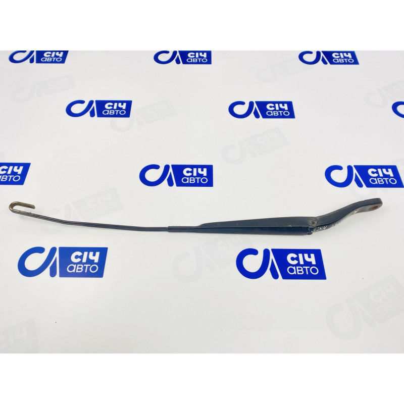 Щеткодержатель правый (Англия) RENAULT MASTER3 M9T B 670 2.3 dCi 2010 -