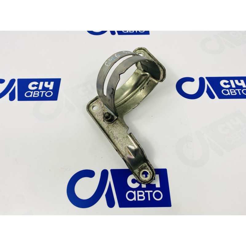 Кронштейн топливного фильтра MB Sprinter W906 ОМ646 2006-2009 А6460961245