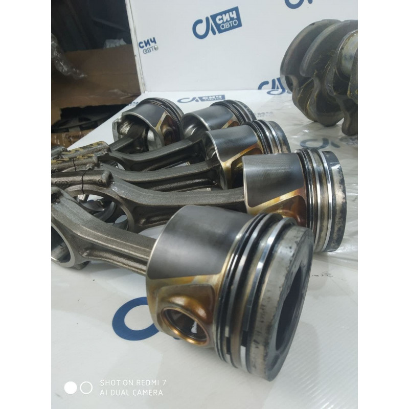 Поршень Volkswagen Crafter 2.5 TDI 2006-2016 