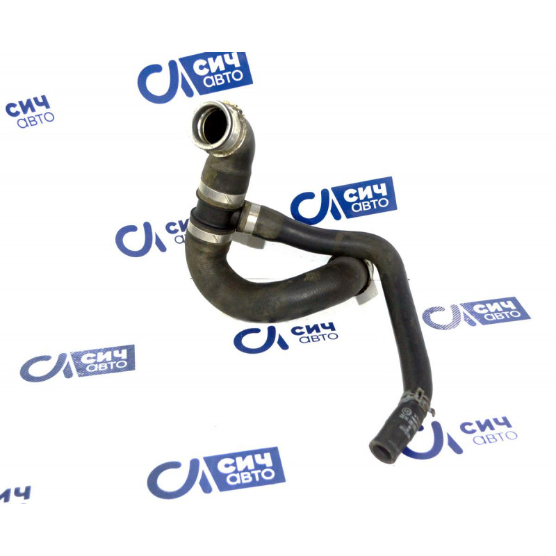 Патрубок водяной (с помпы на радиатор нижний) MB Sprinter W906 OM651 2009-2017