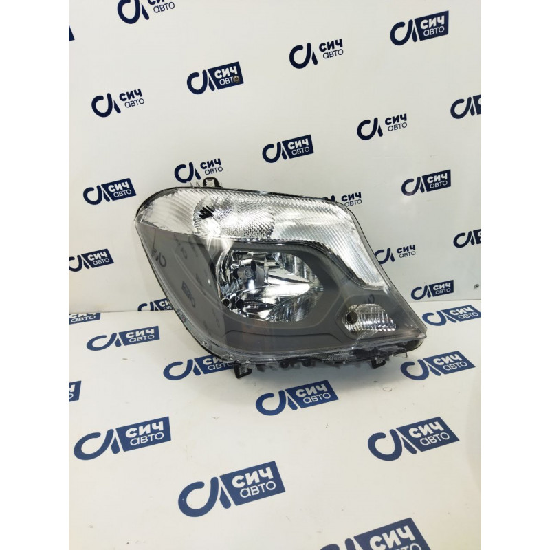 Фара правая (рестайлинг) Европа MB Sprinter W906 